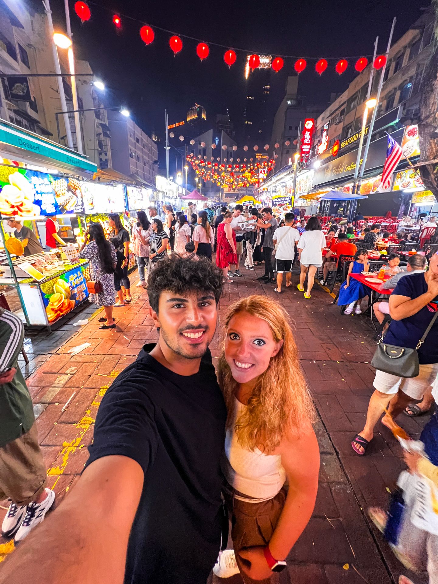 Jalan Alor Food Street a Kuala Lumpur credit to @wanderlustabout